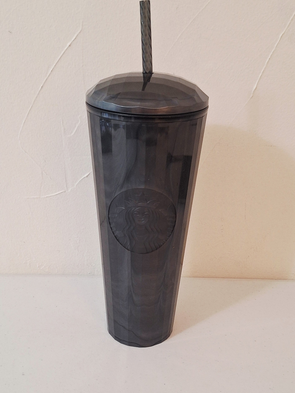 Starbucks Iridescent Black Pearl Marbled Cold Tumbler Dome Cup Venti 24 oz NEW